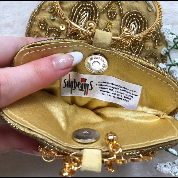 2/$20 | beaded gold satin vintage handbag - Picture 4 of 6